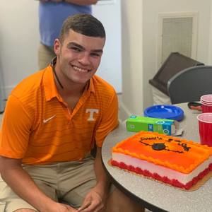 Meet your Posher, Drew